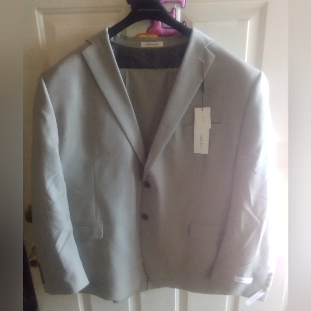 Calvin Klein slim fit 2 piece suit 48/43W style MLKA2